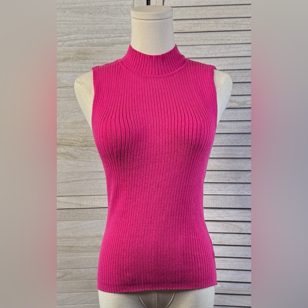 The Drop Fuchsia Ribbed Mock Neck Sweater Tank Top Medium NWT Barbiecore Chic